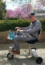 Load image into Gallery viewer, HandyScoot Lightweight Travel Mobility Scooter